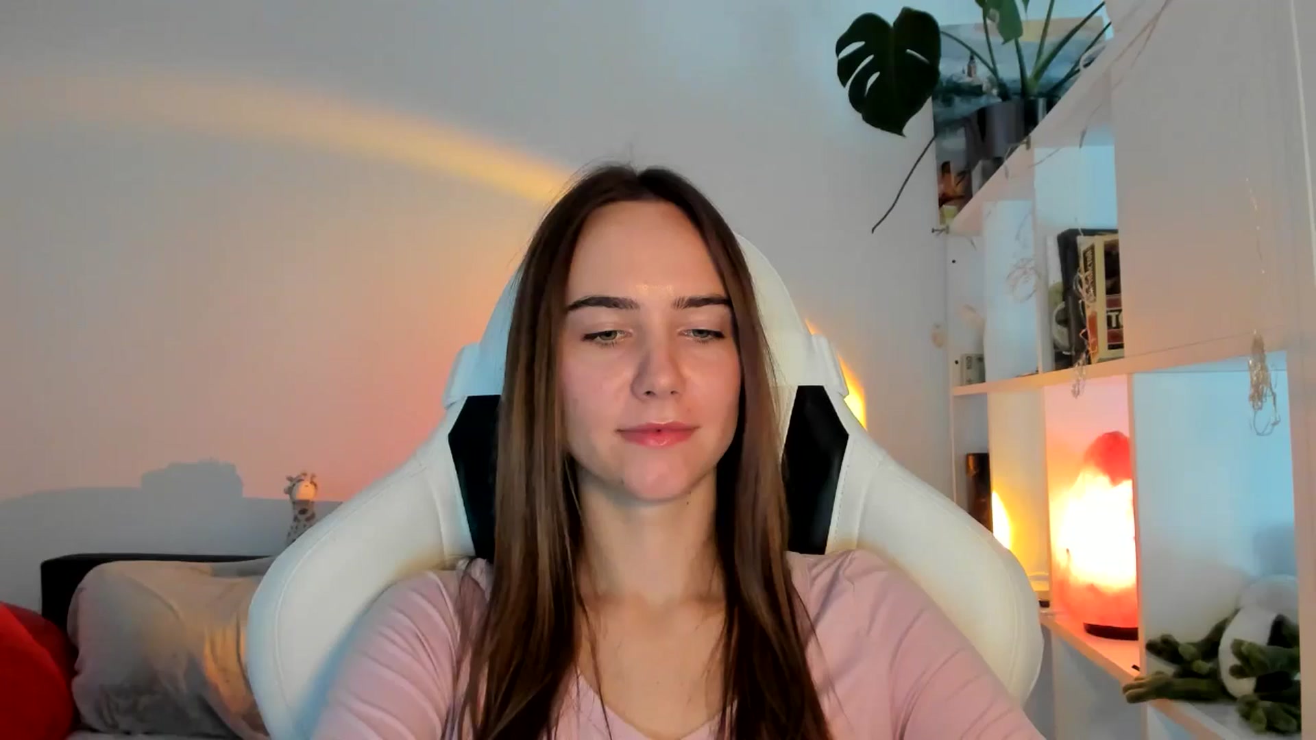 Gallery image thumbnail from OhAlisa's myfreecams stream on, 08/21/2025, 11:43 image 20 of 20