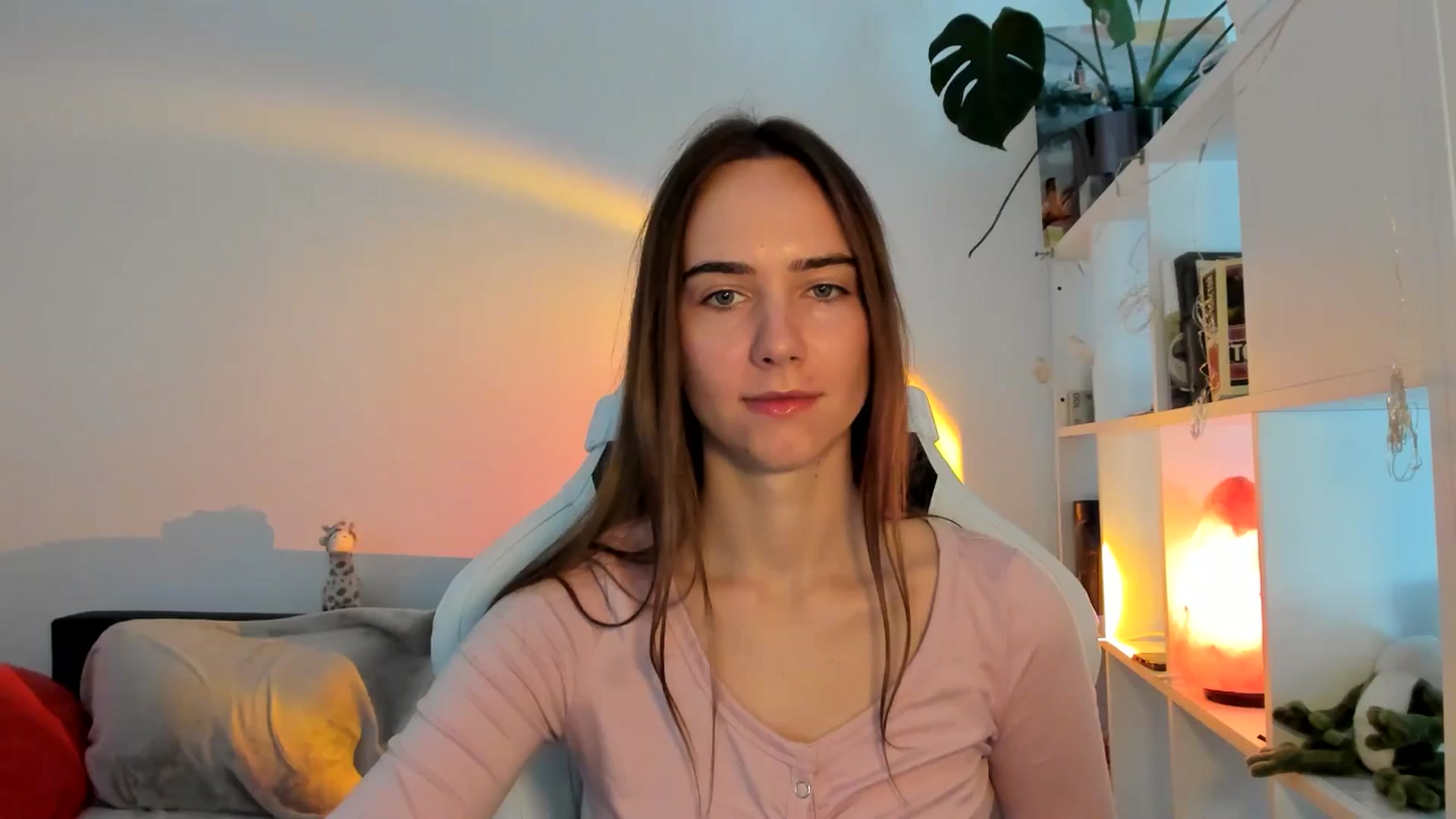 Gallery image thumbnail from OhAlisa's myfreecams stream on, 08/21/2025, 11:43 image 1 of 20