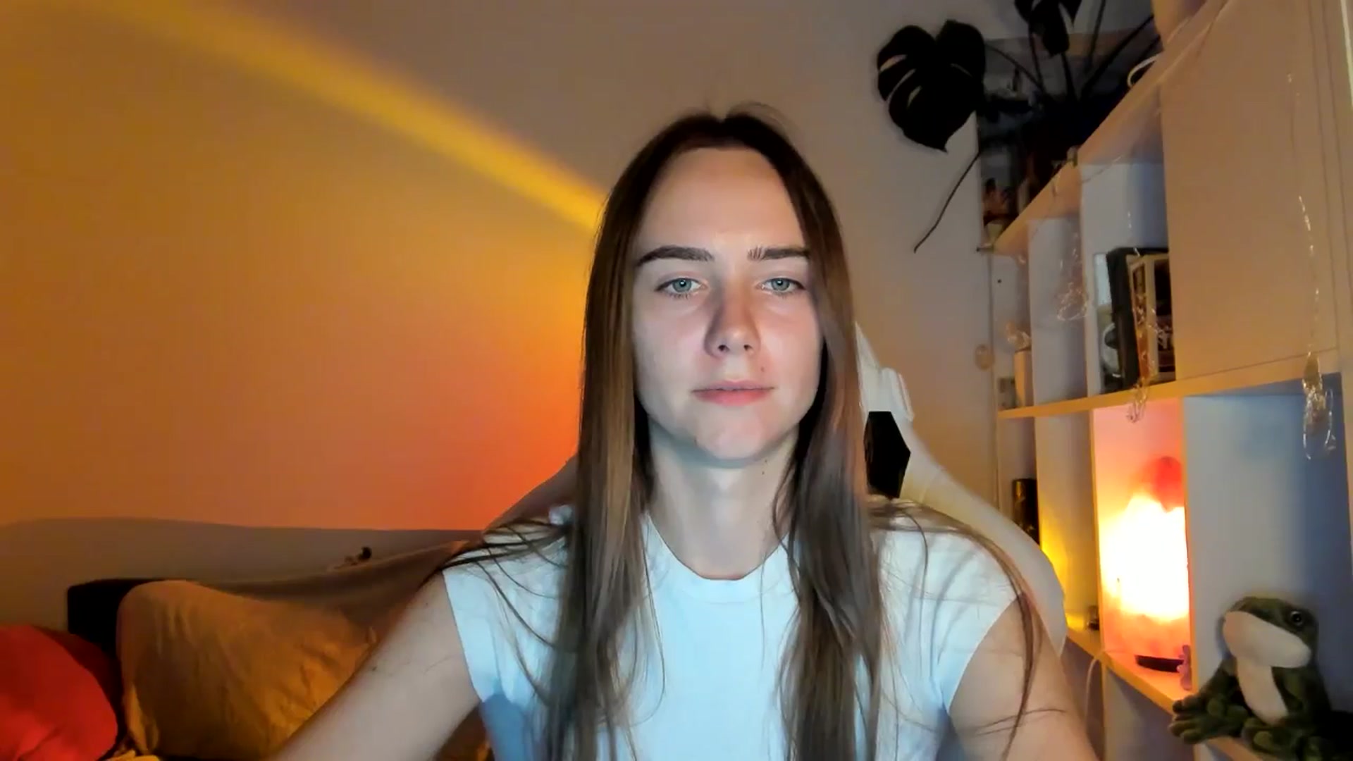 Gallery image thumbnail from OhAlisa's myfreecams stream on, 08/21/2025, 17:55 image 11 of 20