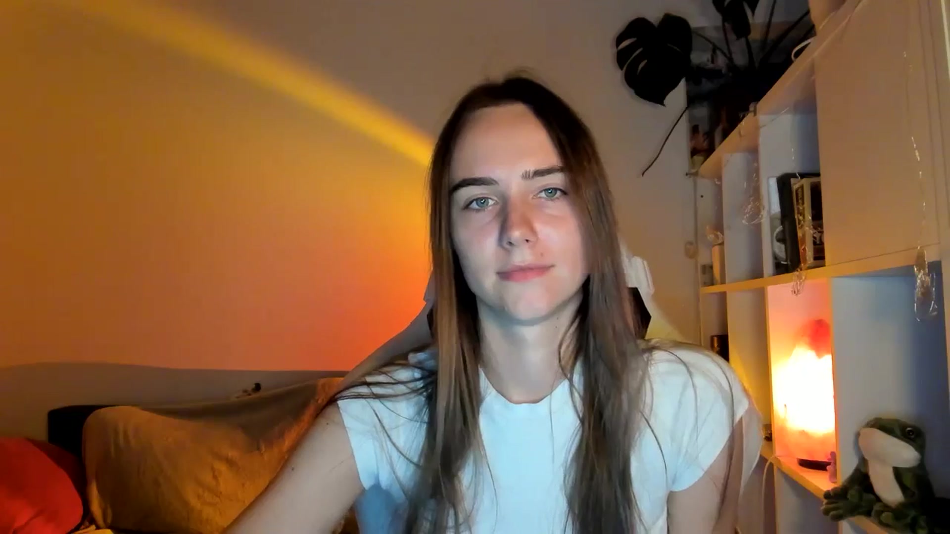 Gallery image thumbnail from OhAlisa's myfreecams stream on, 08/21/2025, 17:55 image 12 of 20
