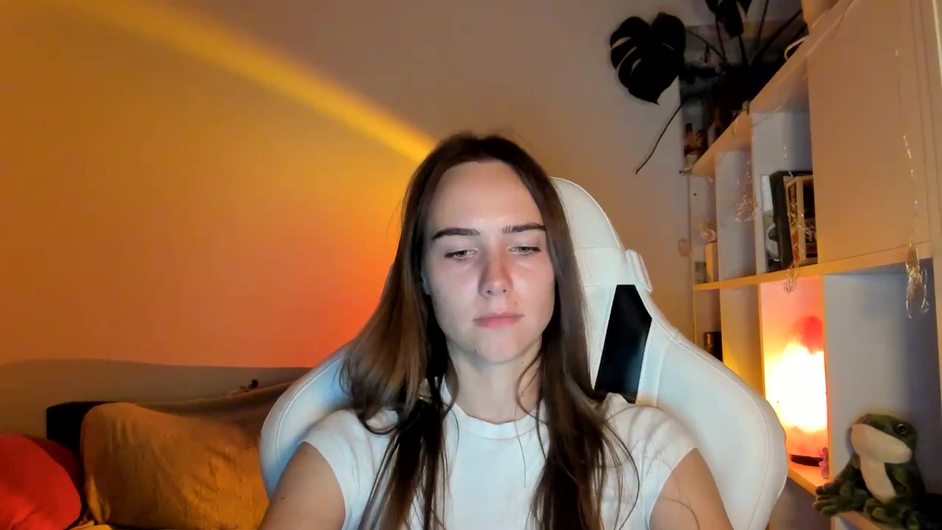 Gallery image thumbnail from OhAlisa's myfreecams stream on, 08/21/2025, 17:55 image 18 of 20