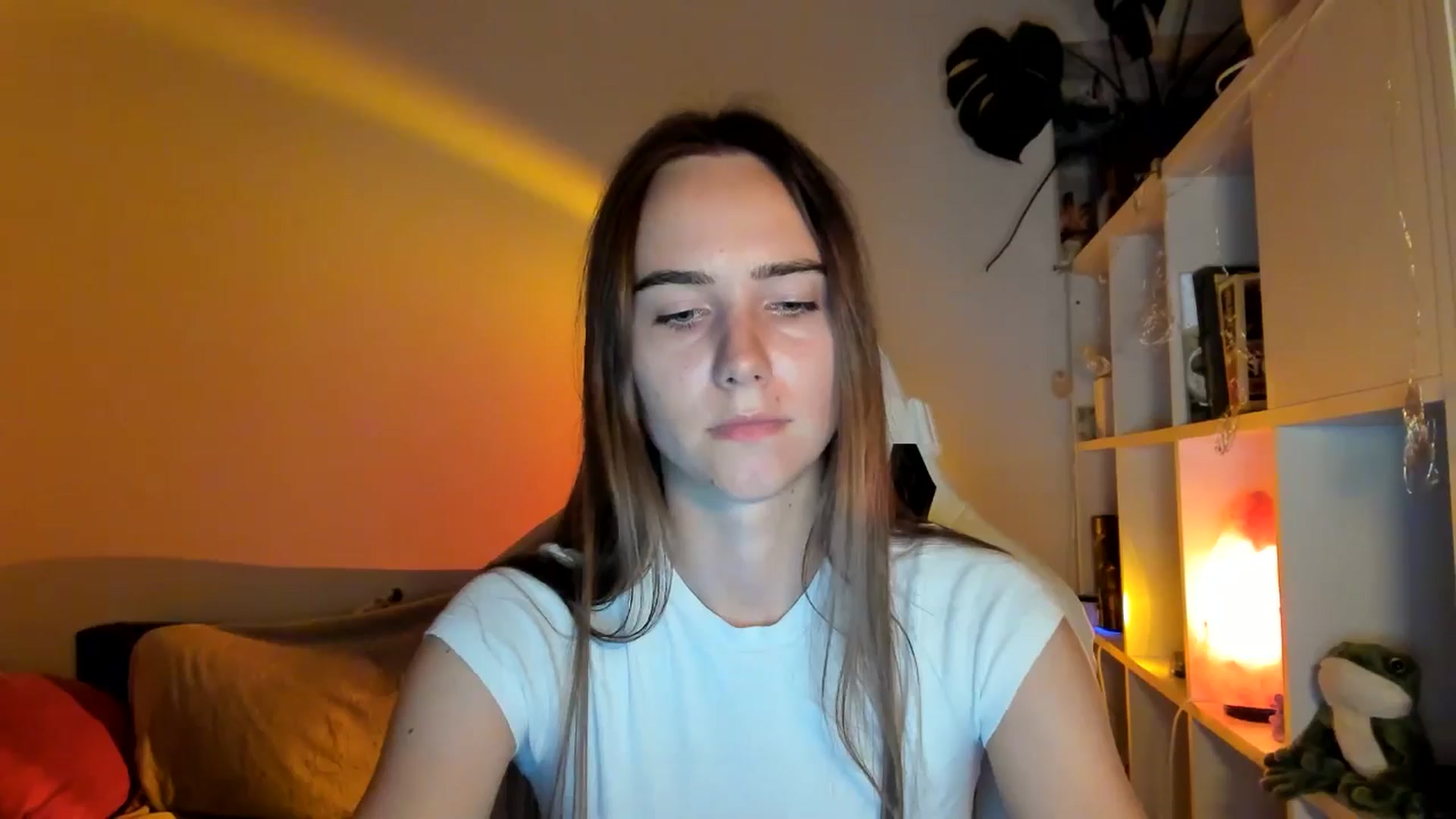 Gallery image thumbnail from OhAlisa's myfreecams stream on, 08/21/2025, 19:00 image 3 of 20