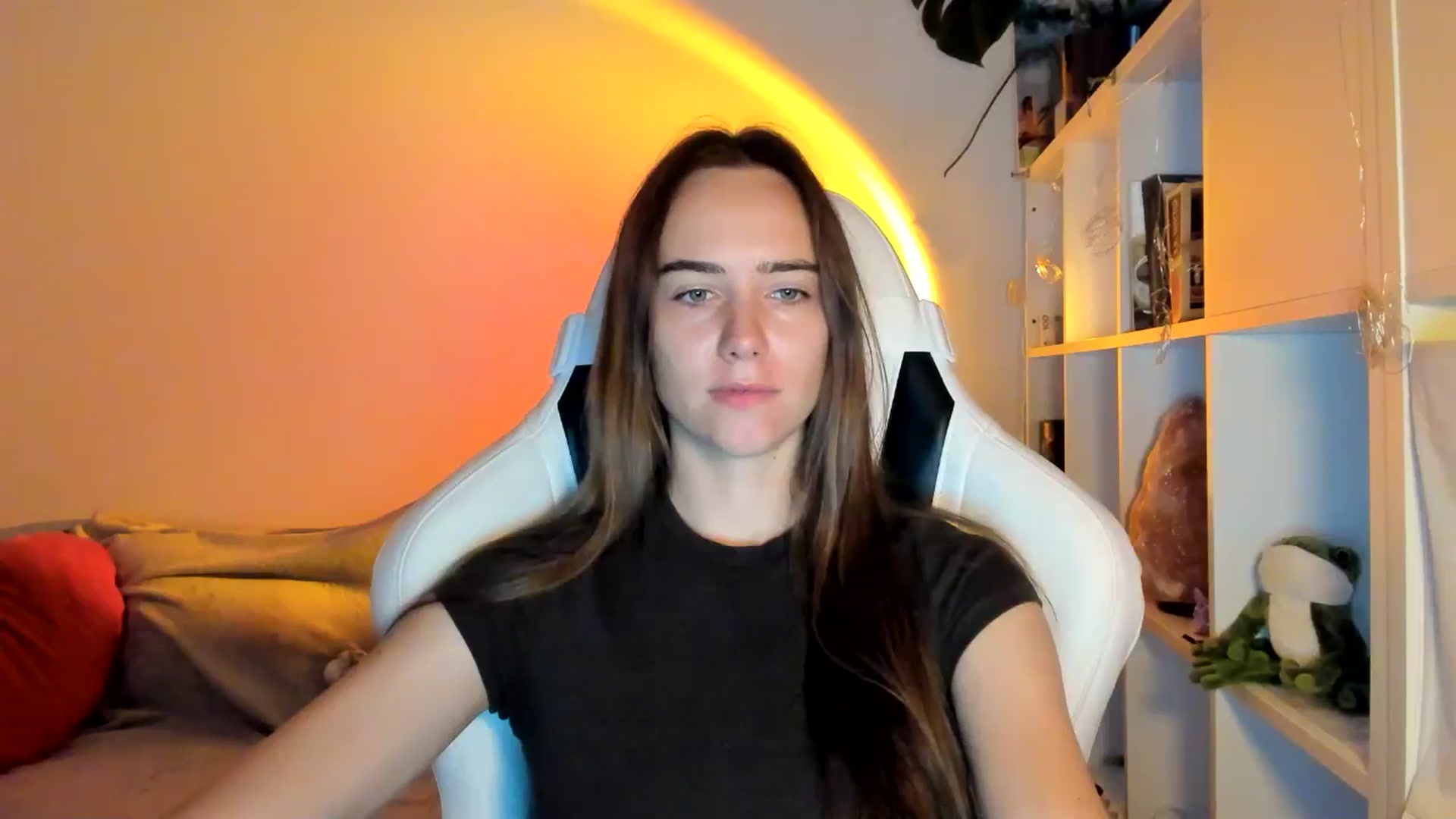 Gallery image thumbnail from OhAlisa's myfreecams stream on, 08/24/2025, 10:49 image 4 of 20