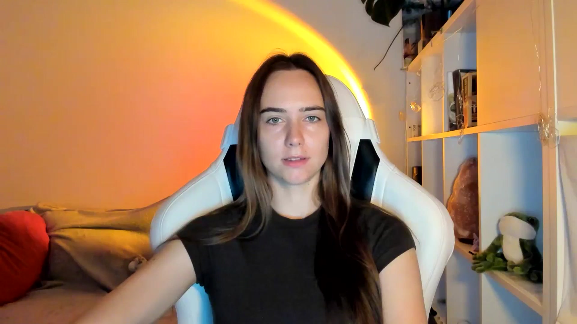 Gallery image thumbnail from OhAlisa's myfreecams stream on, 08/24/2025, 10:49 image 7 of 20