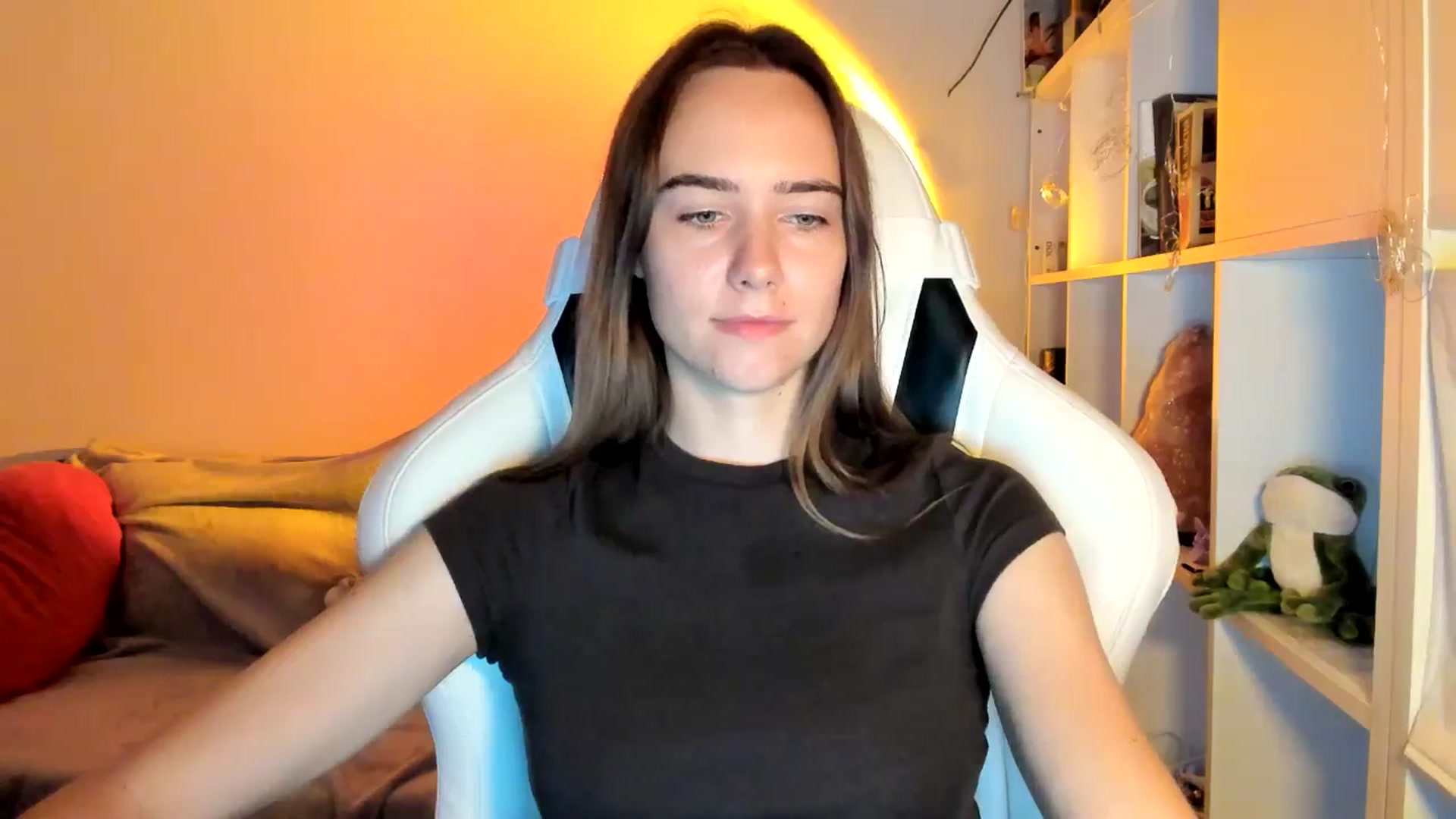 Gallery image thumbnail from OhAlisa's myfreecams stream on, 08/24/2025, 10:49 image 19 of 20