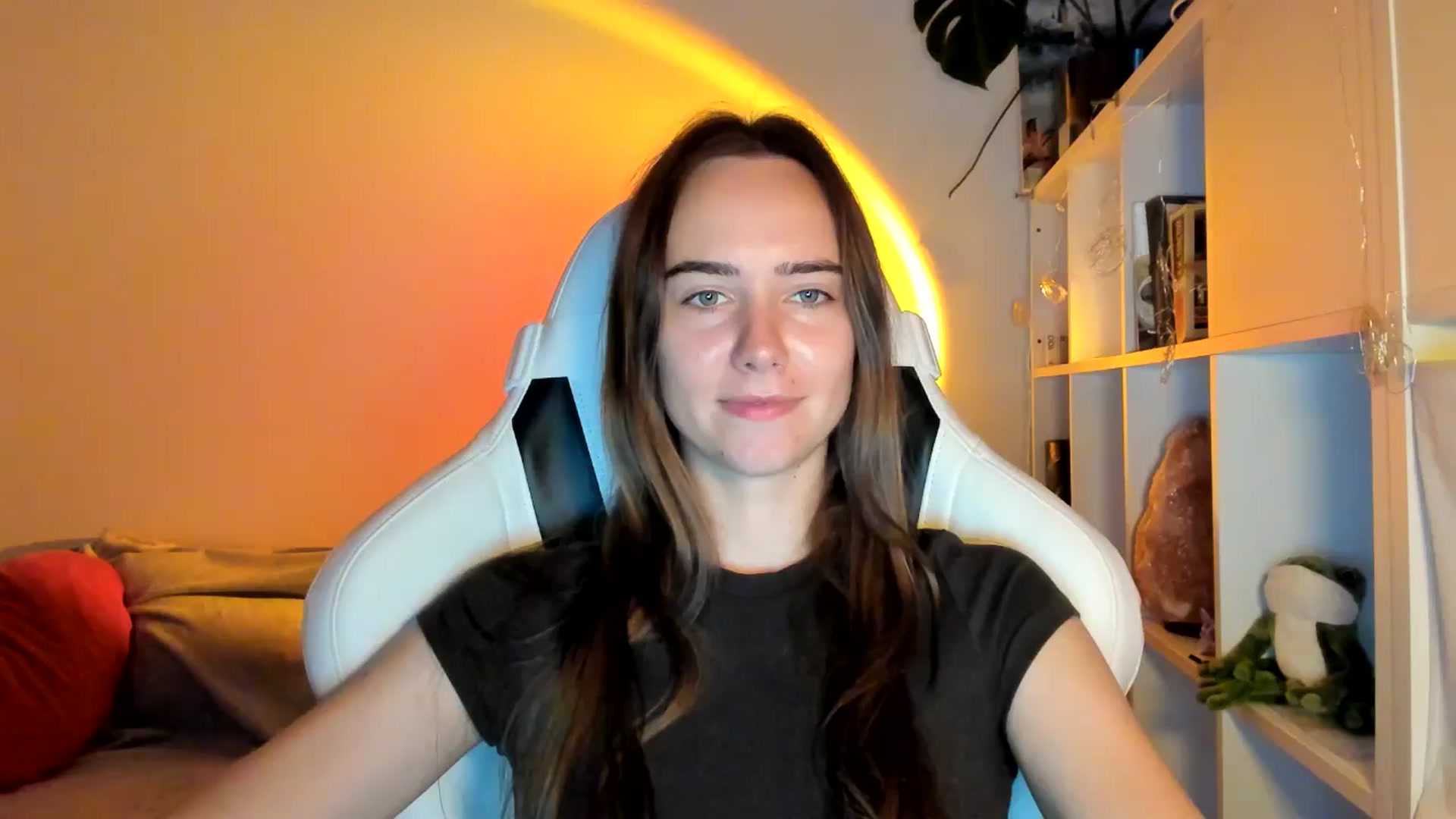 Gallery image thumbnail from OhAlisa's myfreecams stream on, 08/24/2025, 11:34 image 4 of 20