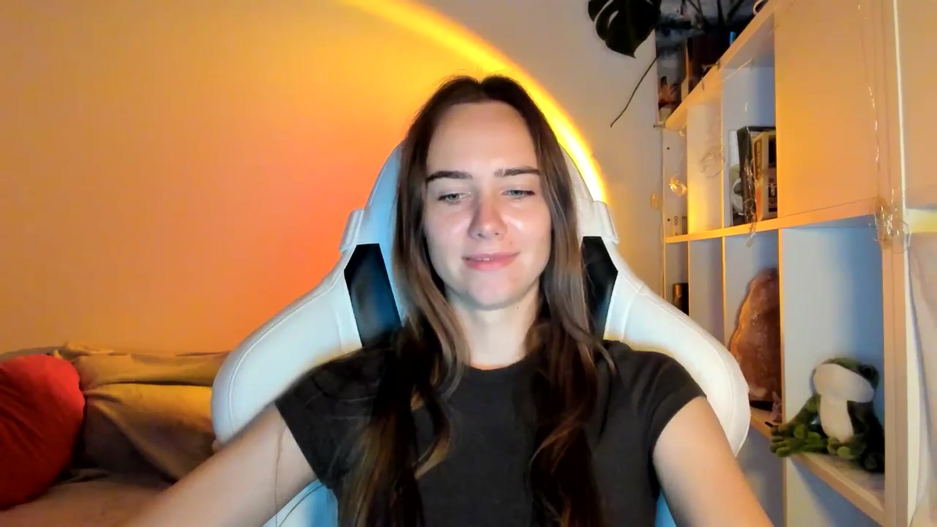 Gallery image thumbnail from OhAlisa's myfreecams stream on, 08/24/2025, 11:34 image 2 of 20