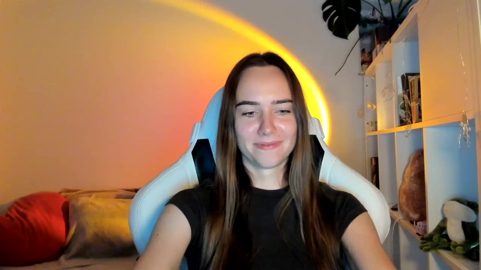 Gallery image thumbnail from OhAlisa's myfreecams stream on, 08/24/2025, 16:36 image 8 of 20