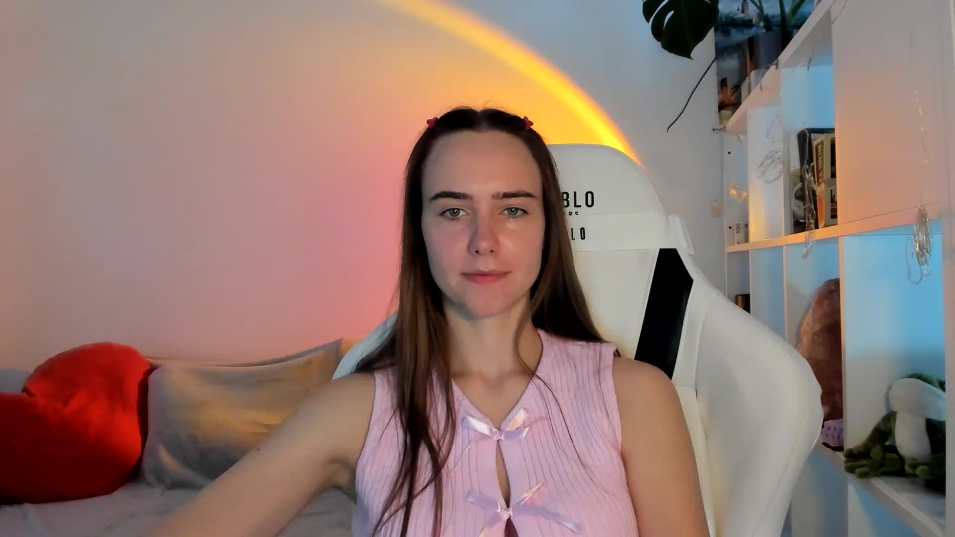Gallery image thumbnail from OhAlisa's myfreecams stream on, 08/25/2025, 14:03 image 14 of 20