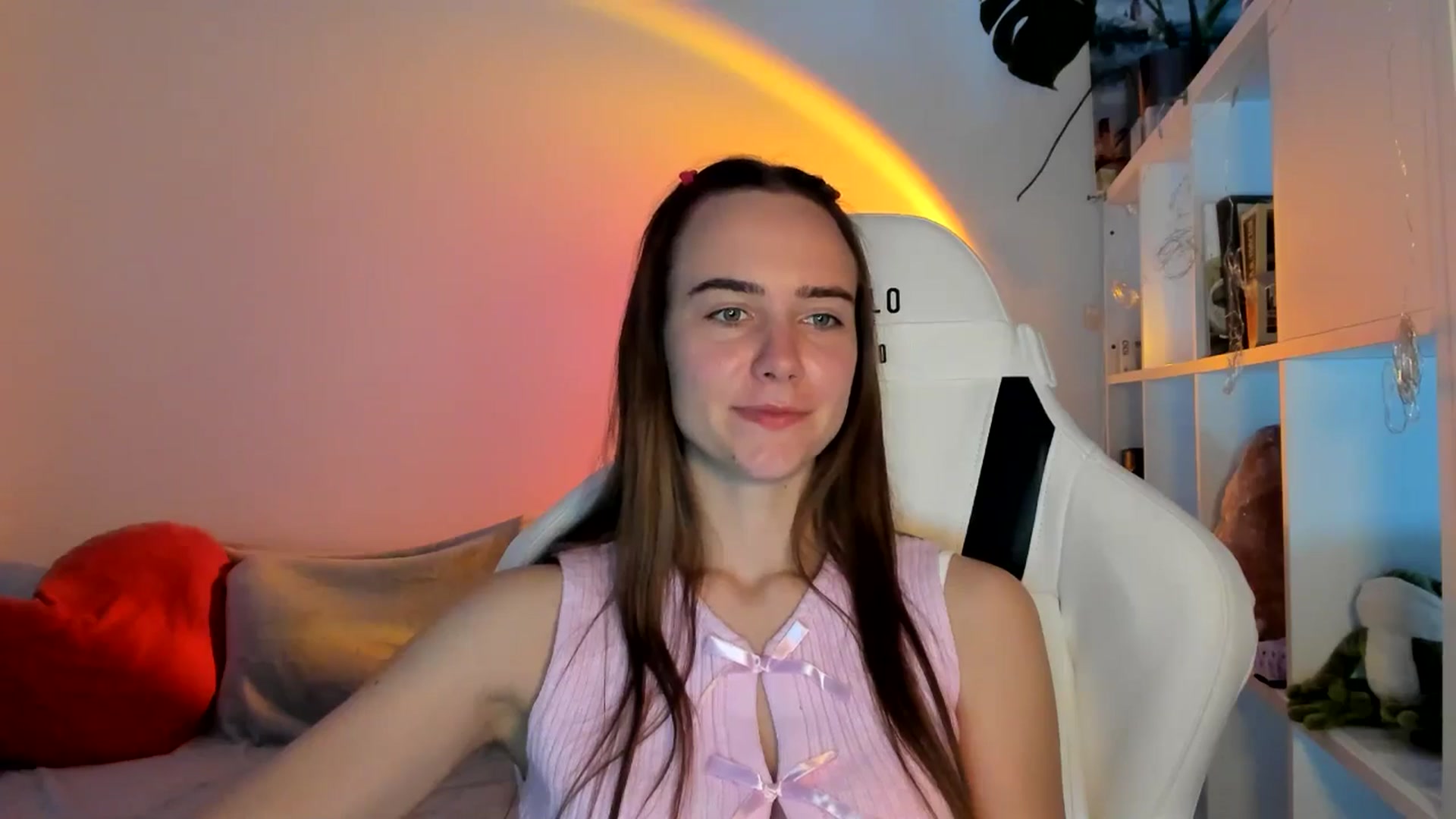 Gallery image thumbnail from OhAlisa's myfreecams stream on, 08/25/2025, 14:03 image 8 of 20