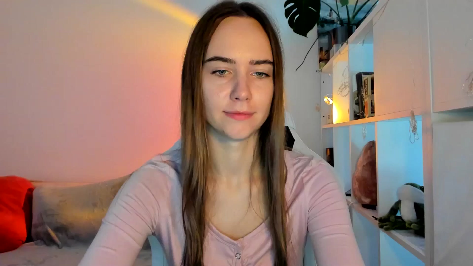 Gallery image thumbnail from OhAlisa's myfreecams stream on, 08/26/2025, 10:09 image 7 of 20
