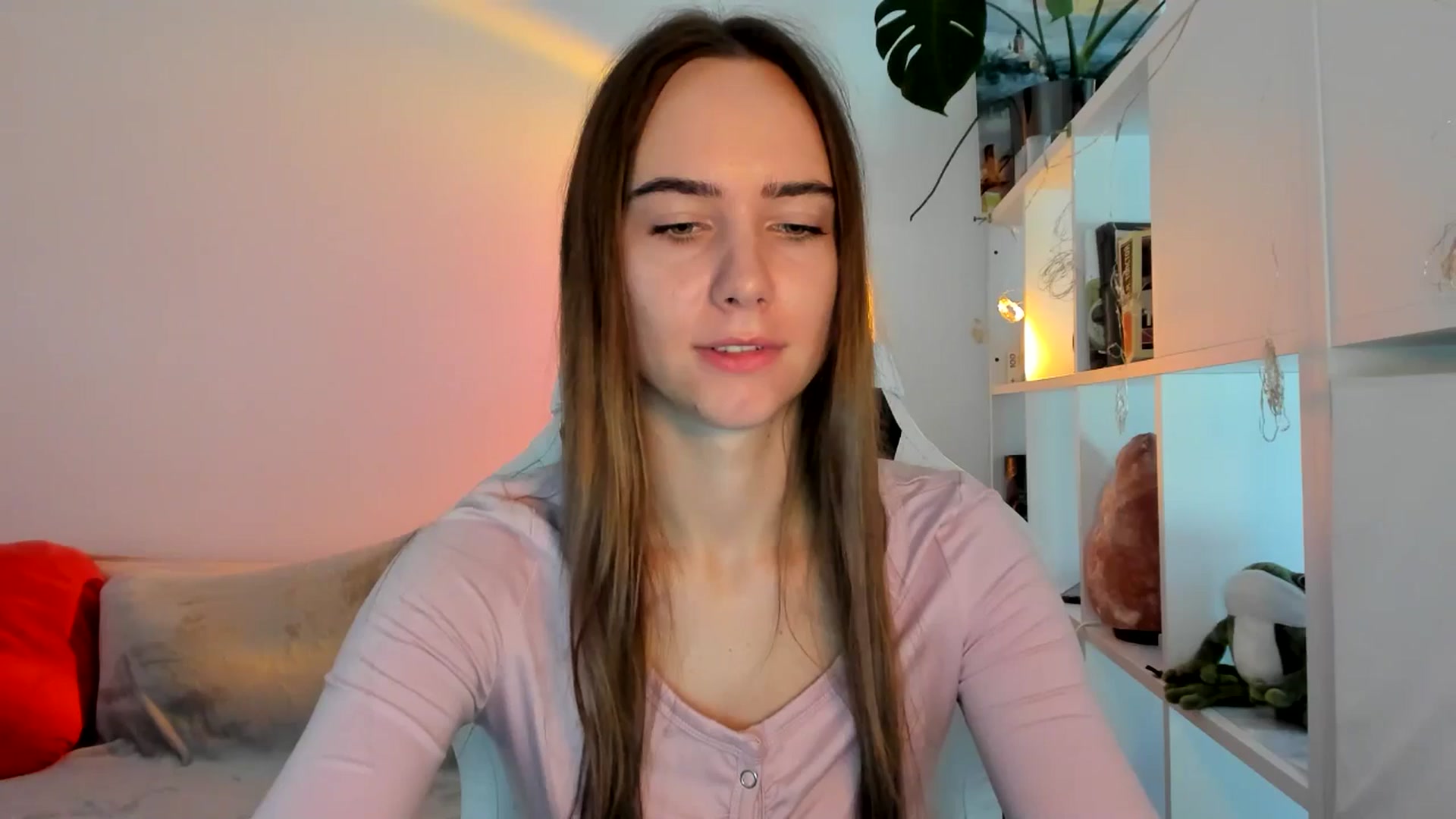 Gallery image thumbnail from OhAlisa's myfreecams stream on, 08/26/2025, 10:09 image 8 of 20