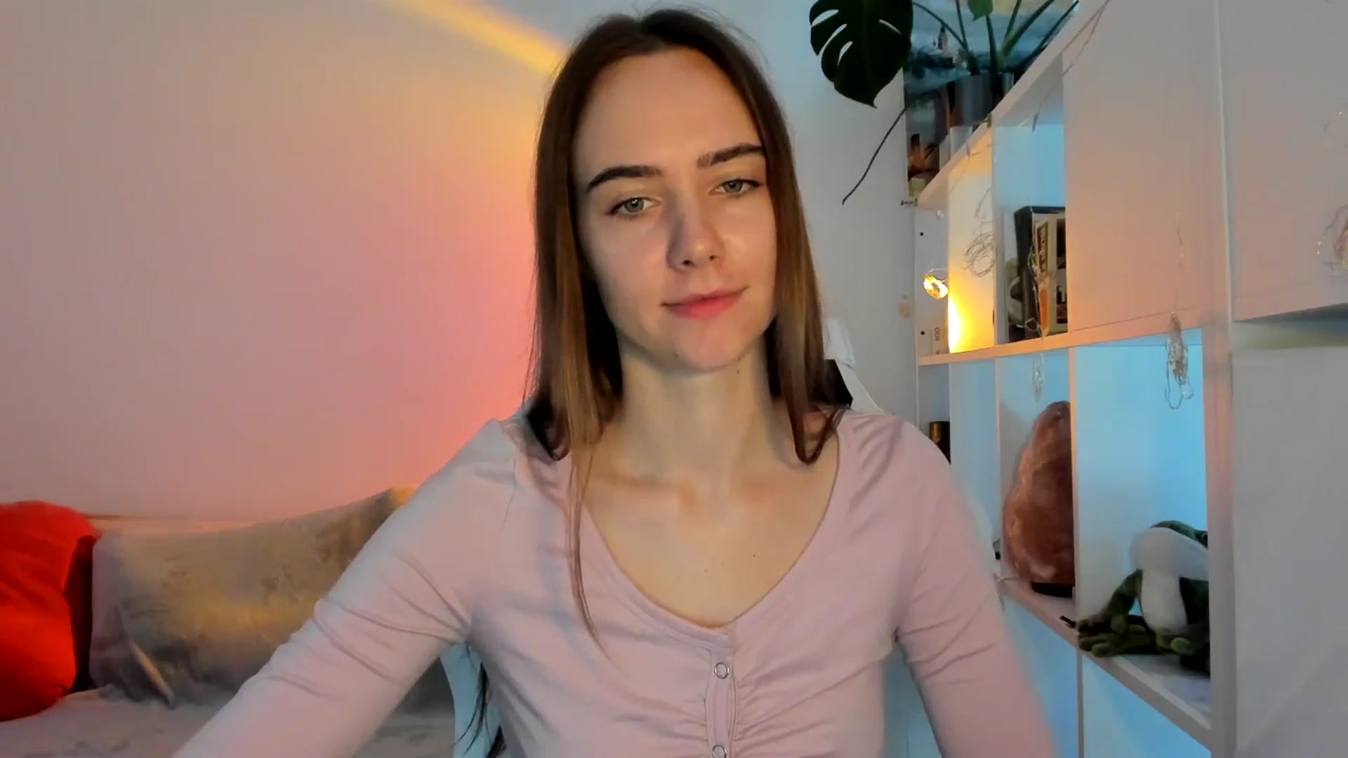 Gallery image thumbnail from OhAlisa's myfreecams stream on, 08/26/2025, 10:09 image 14 of 20