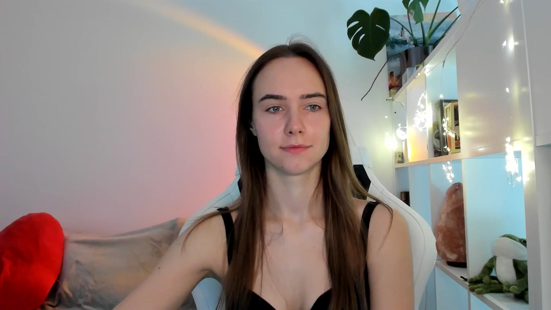 Gallery image thumbnail from OhAlisa's myfreecams stream on, 08/27/2025, 08:45 image 20 of 20