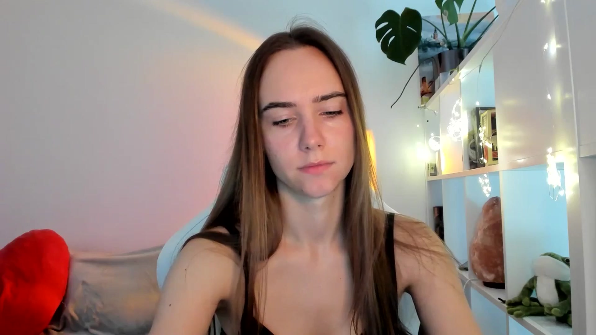 Gallery image thumbnail from OhAlisa's myfreecams stream on, 08/27/2025, 08:45 image 8 of 20