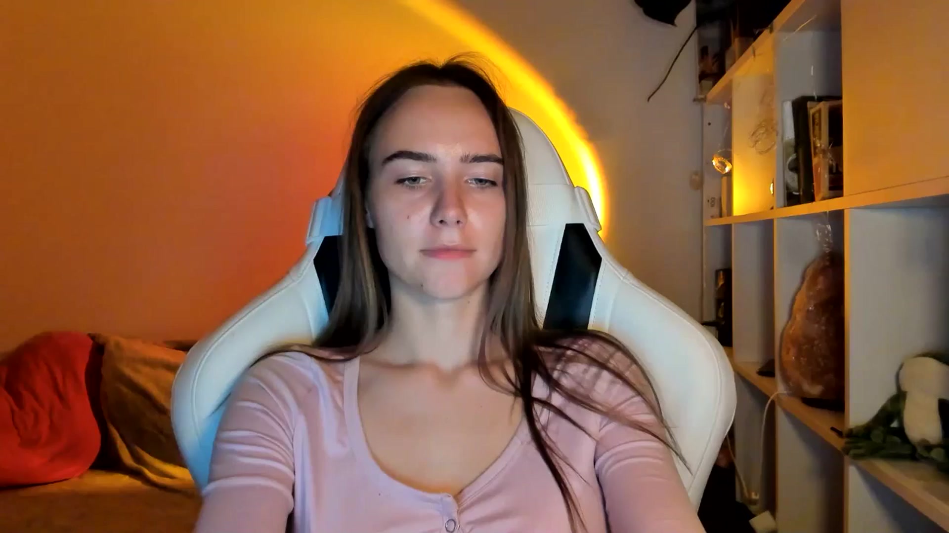 Gallery image thumbnail from OhAlisa's myfreecams stream on, 08/28/2025, 19:10 image 1 of 20