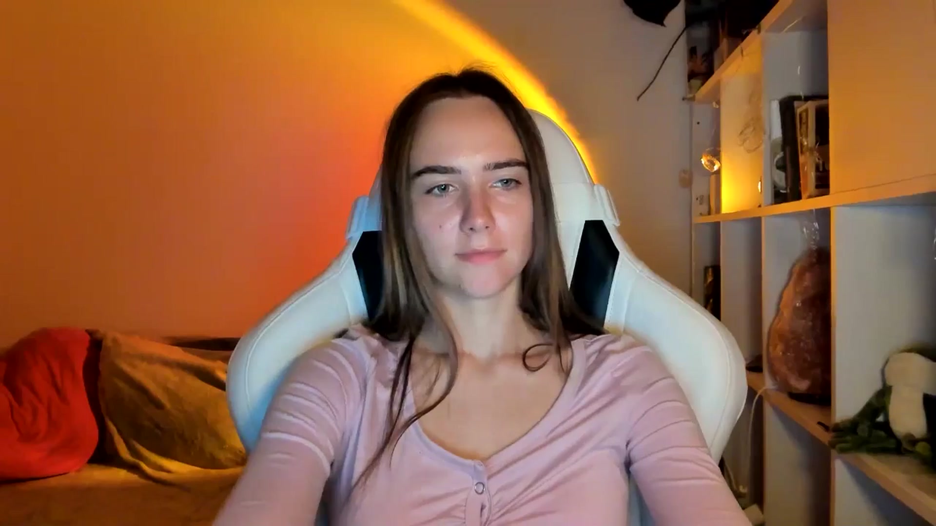 Gallery image thumbnail from OhAlisa's myfreecams stream on, 08/28/2025, 19:53 image 20 of 20