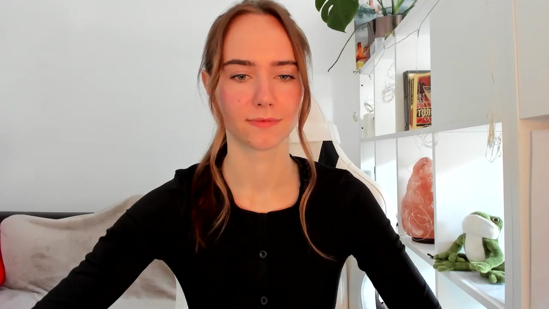 Gallery image thumbnail from OhAlisa's myfreecams stream on, 09/01/2025, 10:19 image 12 of 20