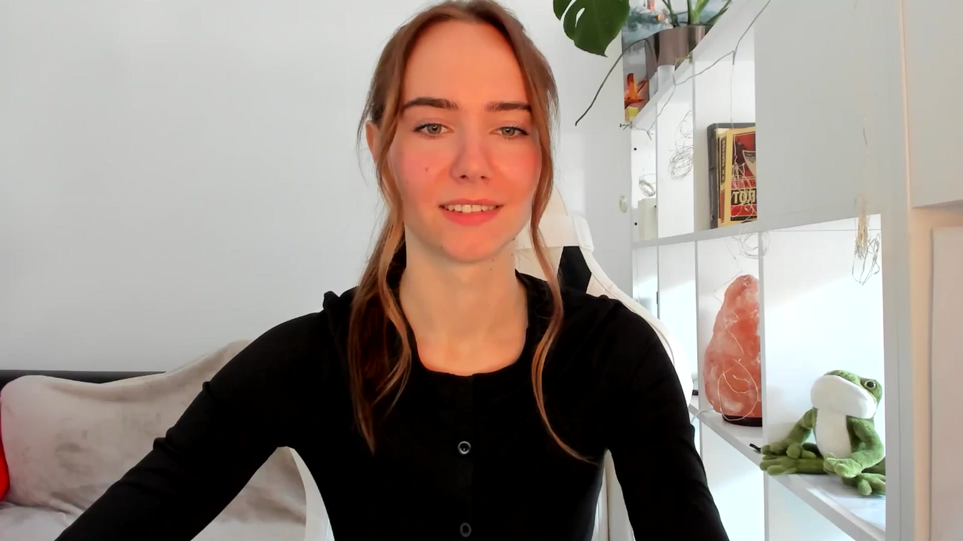 Gallery image thumbnail from OhAlisa's myfreecams stream on, 09/01/2025, 10:19 image 10 of 20