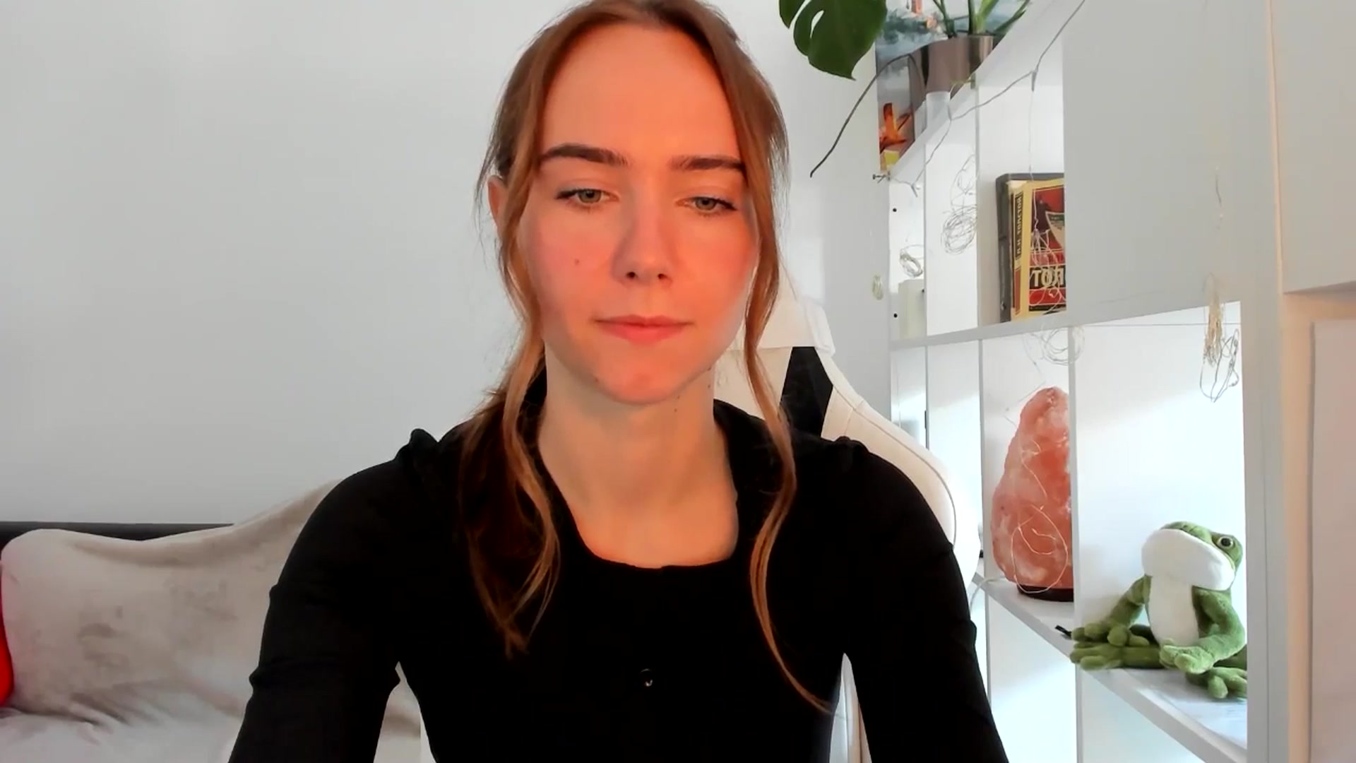 Gallery image thumbnail from OhAlisa's myfreecams stream on, 09/01/2025, 10:19 image 18 of 20