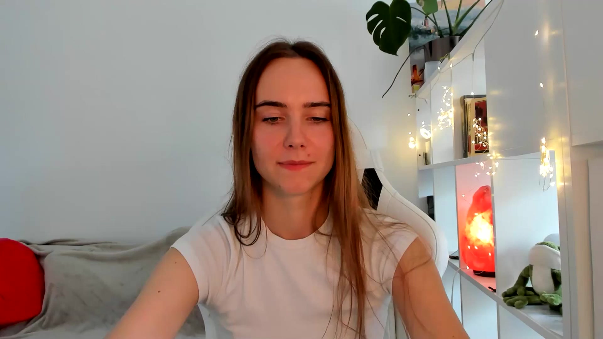 Gallery image thumbnail from OhAlisa's myfreecams stream on, 09/02/2025, 13:58 image 12 of 20
