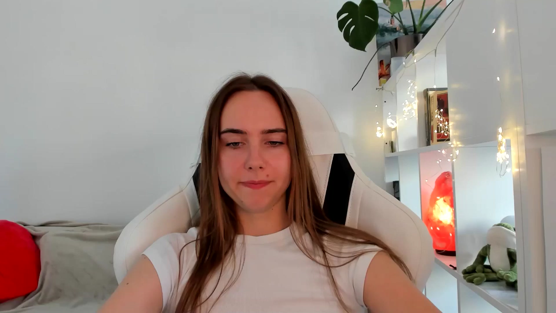 Gallery image thumbnail from OhAlisa's myfreecams stream on, 09/02/2025, 13:58 image 16 of 20