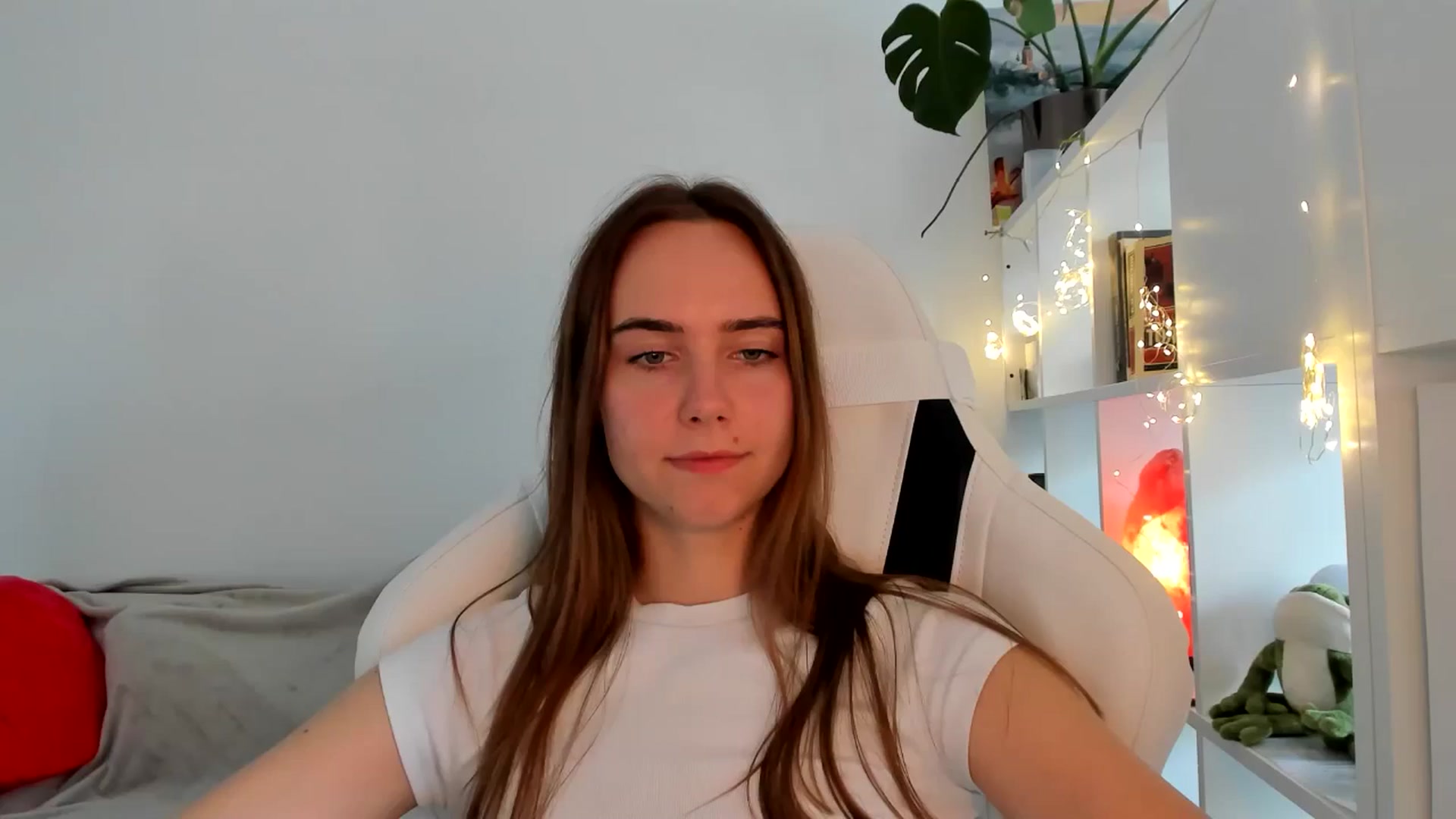Gallery image thumbnail from OhAlisa's myfreecams stream on, 09/02/2025, 13:58 image 15 of 20