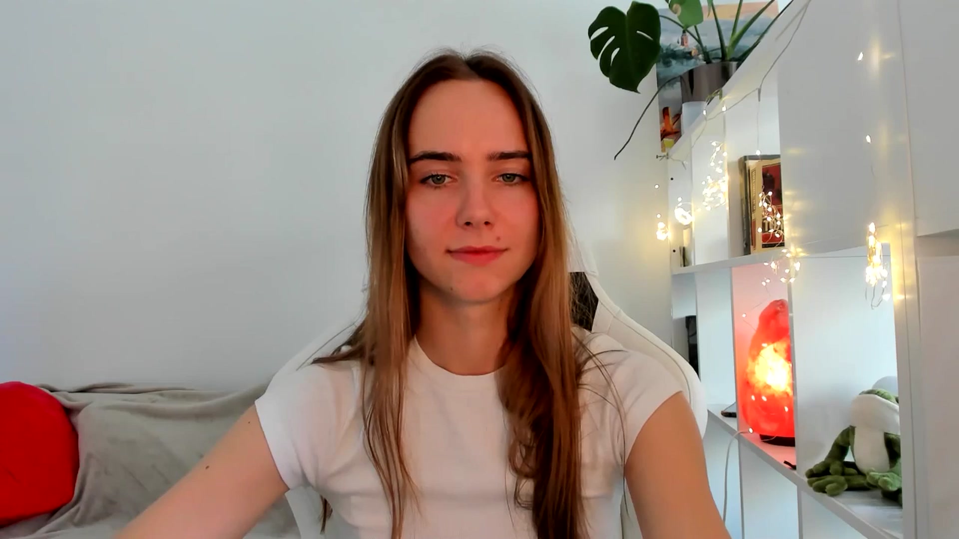 Gallery image thumbnail from OhAlisa's myfreecams stream on, 09/02/2025, 13:58 image 2 of 20