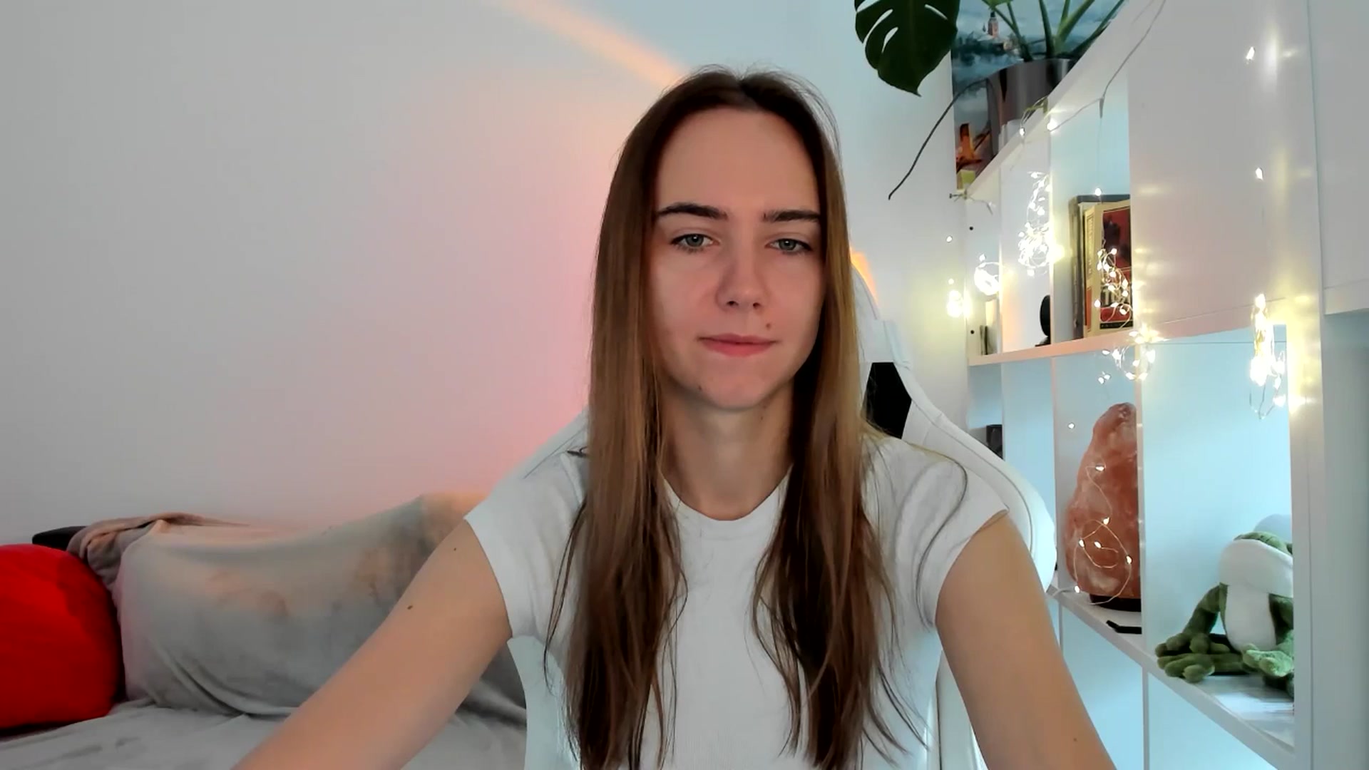 Gallery image thumbnail from OhAlisa's myfreecams stream on, 09/03/2025, 06:44 image 16 of 20