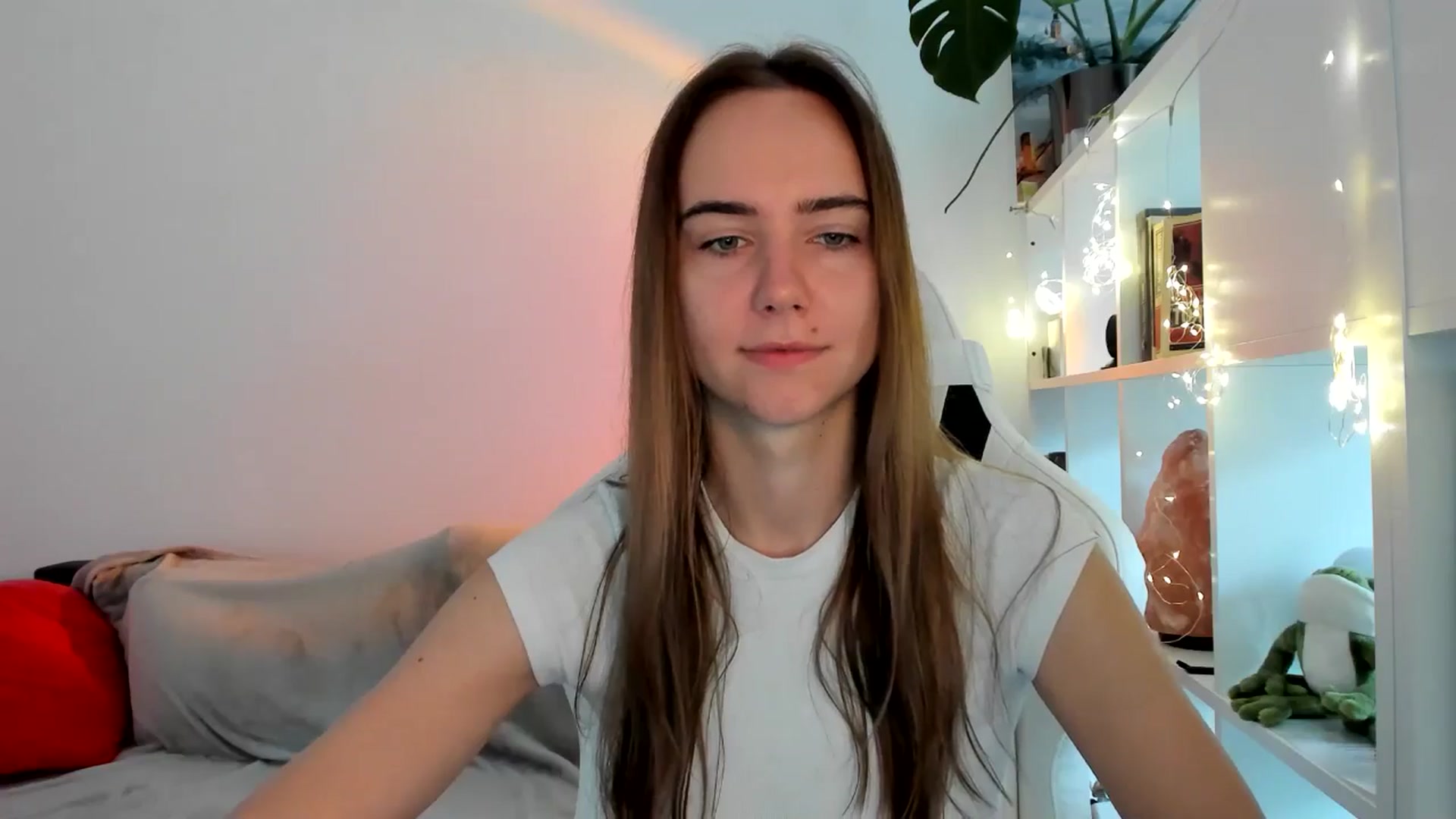 Gallery image thumbnail from OhAlisa's myfreecams stream on, 09/03/2025, 06:44 image 15 of 20