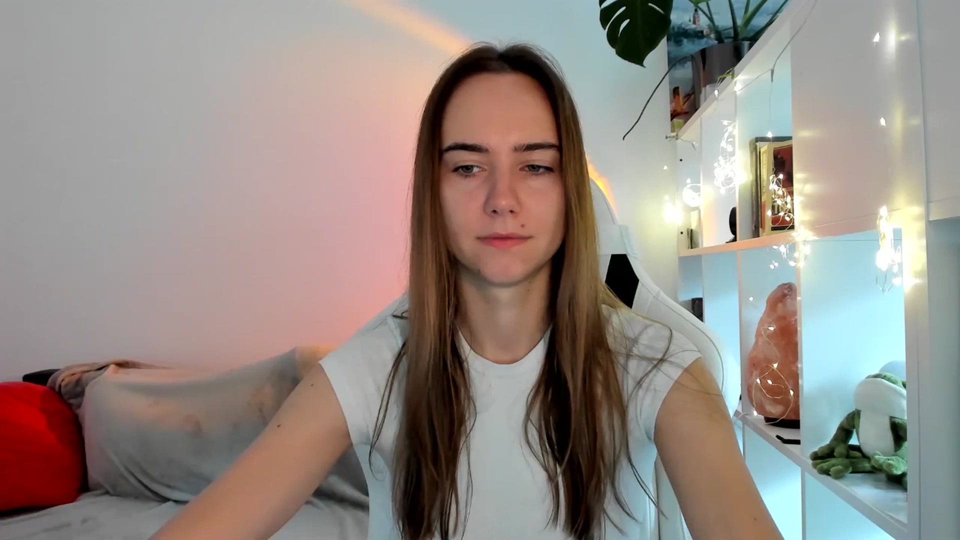 Gallery image thumbnail from OhAlisa's myfreecams stream on, 09/03/2025, 06:44 image 14 of 20