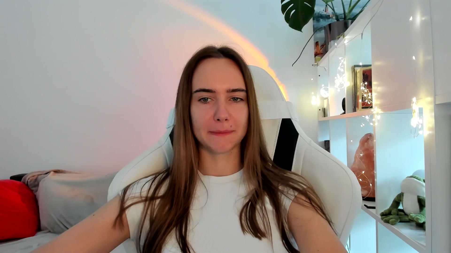 Gallery image thumbnail from OhAlisa's myfreecams stream on, 09/03/2025, 07:36 image 17 of 20