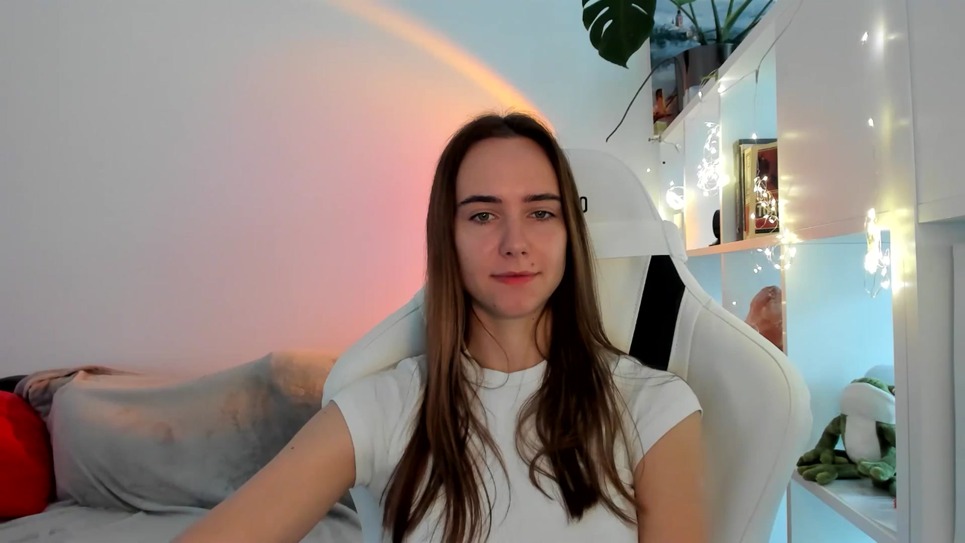 Gallery image thumbnail from OhAlisa's myfreecams stream on, 09/03/2025, 09:12 image 17 of 20