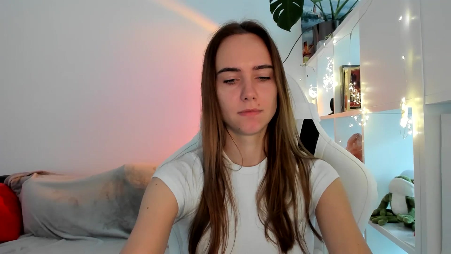 Gallery image thumbnail from OhAlisa's myfreecams stream on, 09/03/2025, 09:12 image 15 of 20