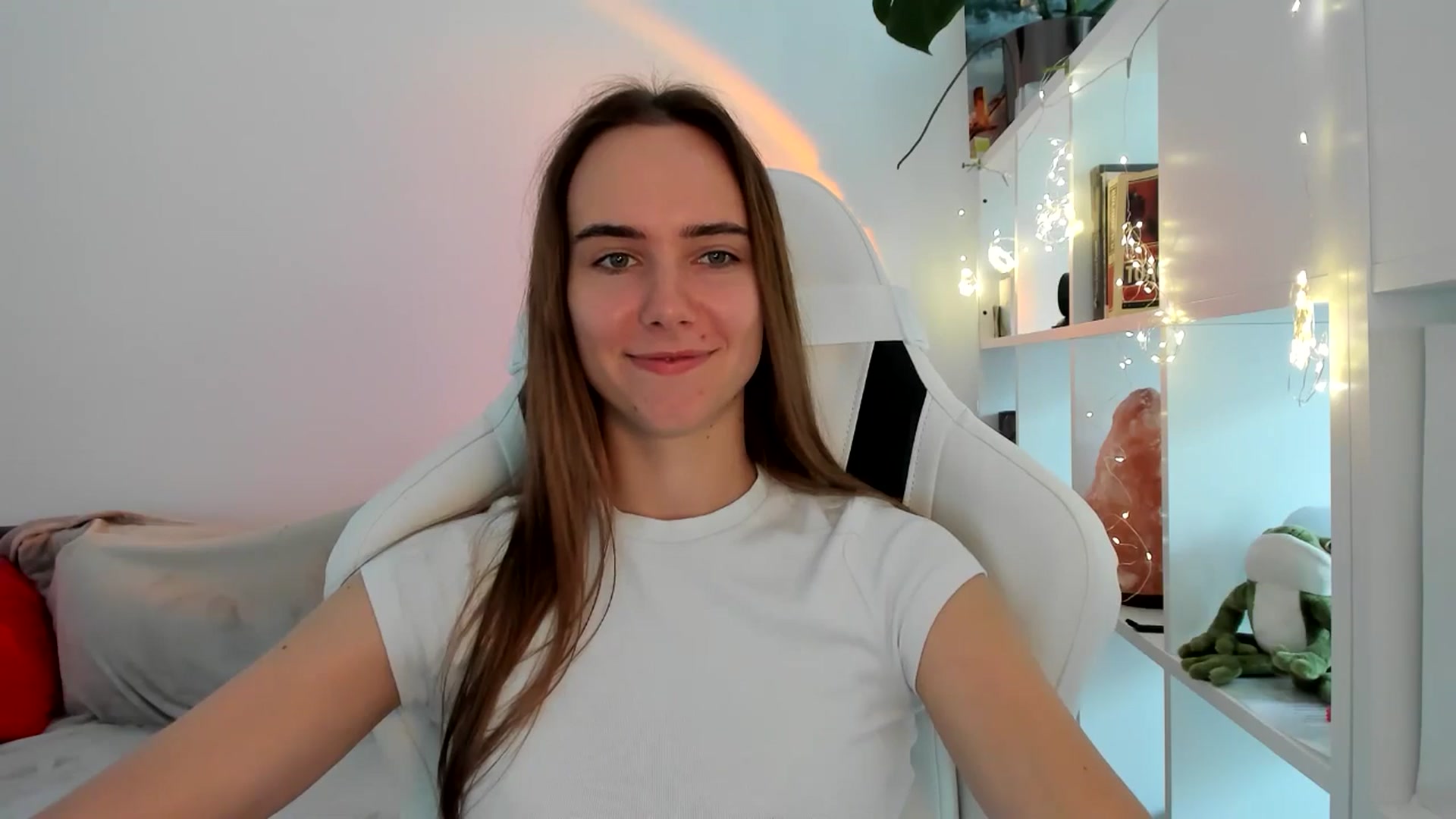 Gallery image thumbnail from OhAlisa's myfreecams stream on, 09/03/2025, 09:52 image 20 of 20