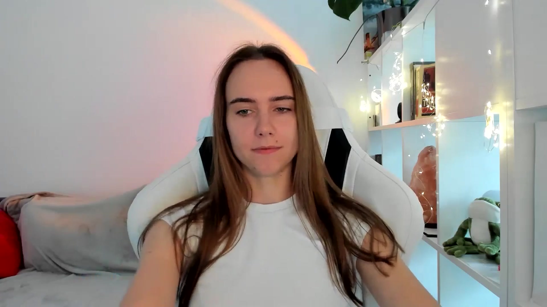 Gallery image thumbnail from OhAlisa's myfreecams stream on, 09/03/2025, 09:52 image 8 of 20