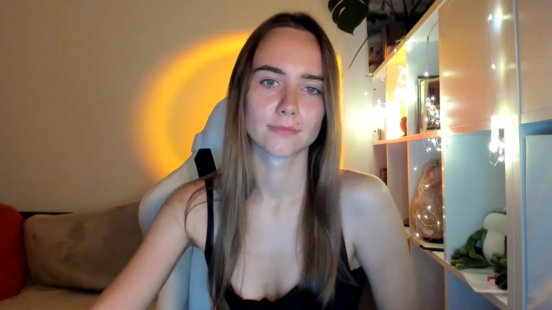 Gallery image thumbnail from OhAlisa's myfreecams stream on, 09/03/2025, 20:45 image 7 of 20