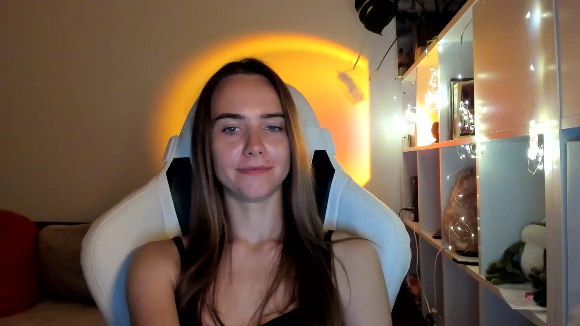 Gallery image thumbnail from OhAlisa's myfreecams stream on, 09/03/2025, 20:45 image 12 of 20