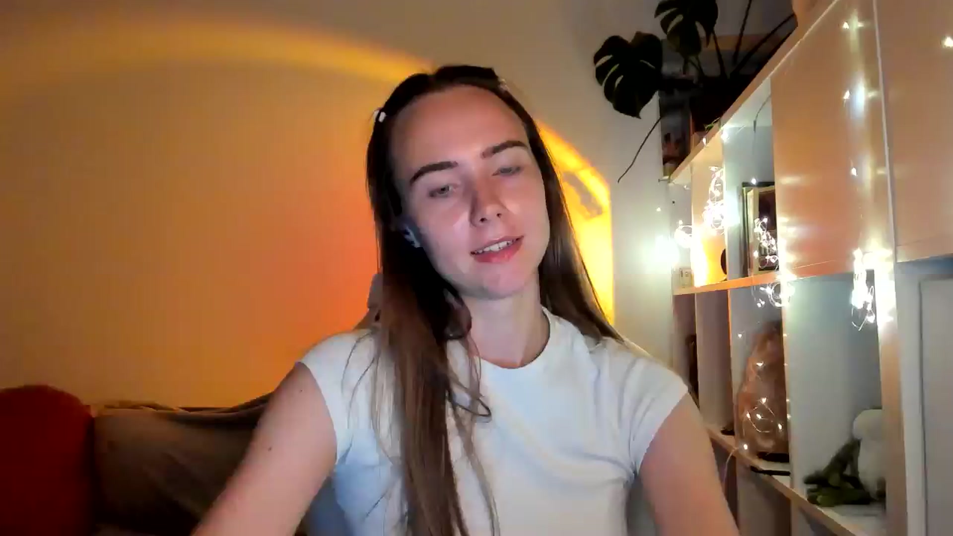 Gallery image thumbnail from OhAlisa's myfreecams stream on, 09/04/2025, 18:51 image 18 of 20