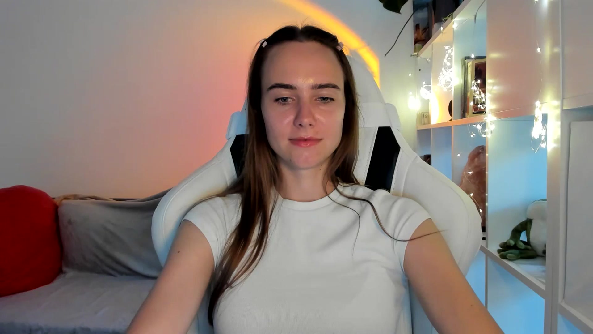 Gallery image thumbnail from OhAlisa's myfreecams stream on, 09/04/2025, 18:51 image 9 of 20
