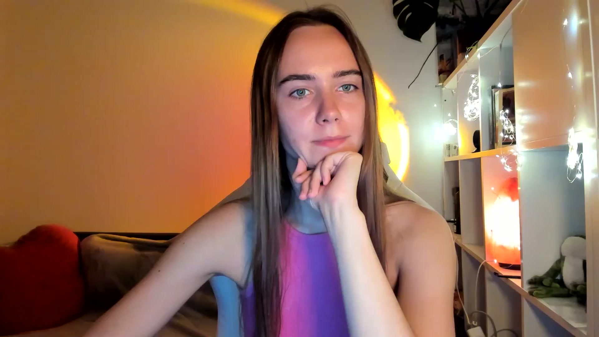 Gallery image thumbnail from OhAlisa's myfreecams stream on, 09/06/2025, 20:10 image 18 of 20