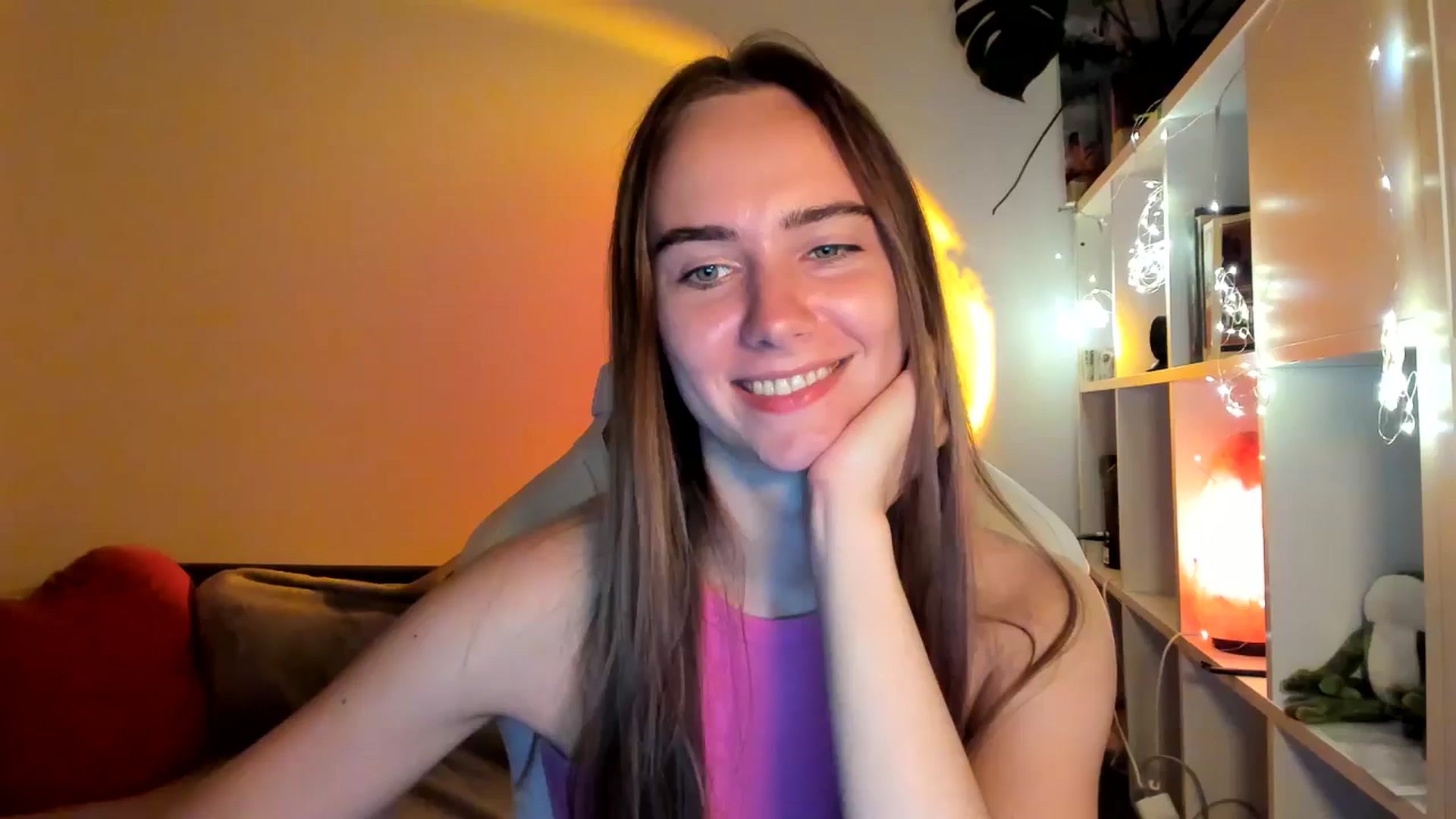 Gallery image thumbnail from OhAlisa's myfreecams stream on, 09/06/2025, 20:10 image 8 of 20