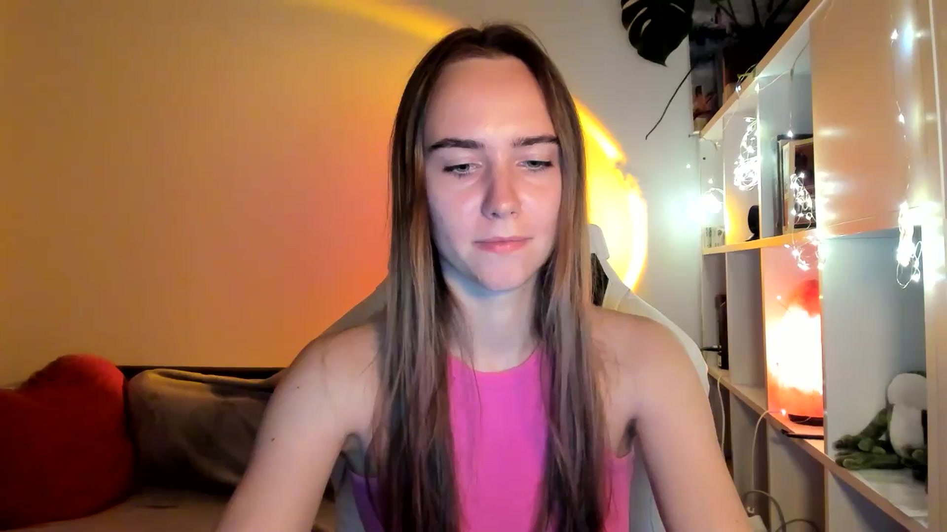 Gallery image thumbnail from OhAlisa's myfreecams stream on, 09/06/2025, 20:10 image 5 of 20