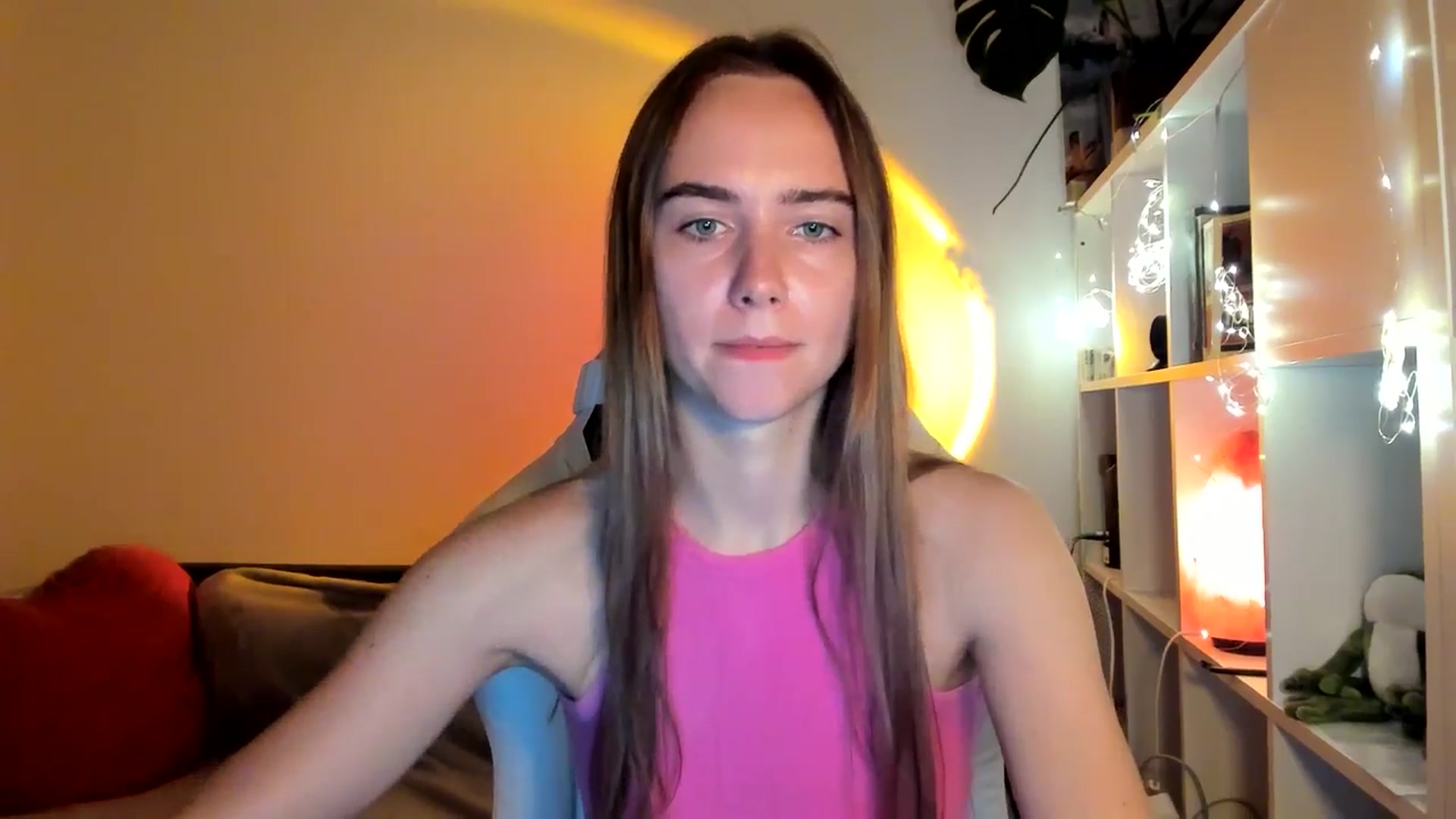 Gallery image thumbnail from OhAlisa's myfreecams stream on, 09/06/2025, 20:10 image 20 of 20