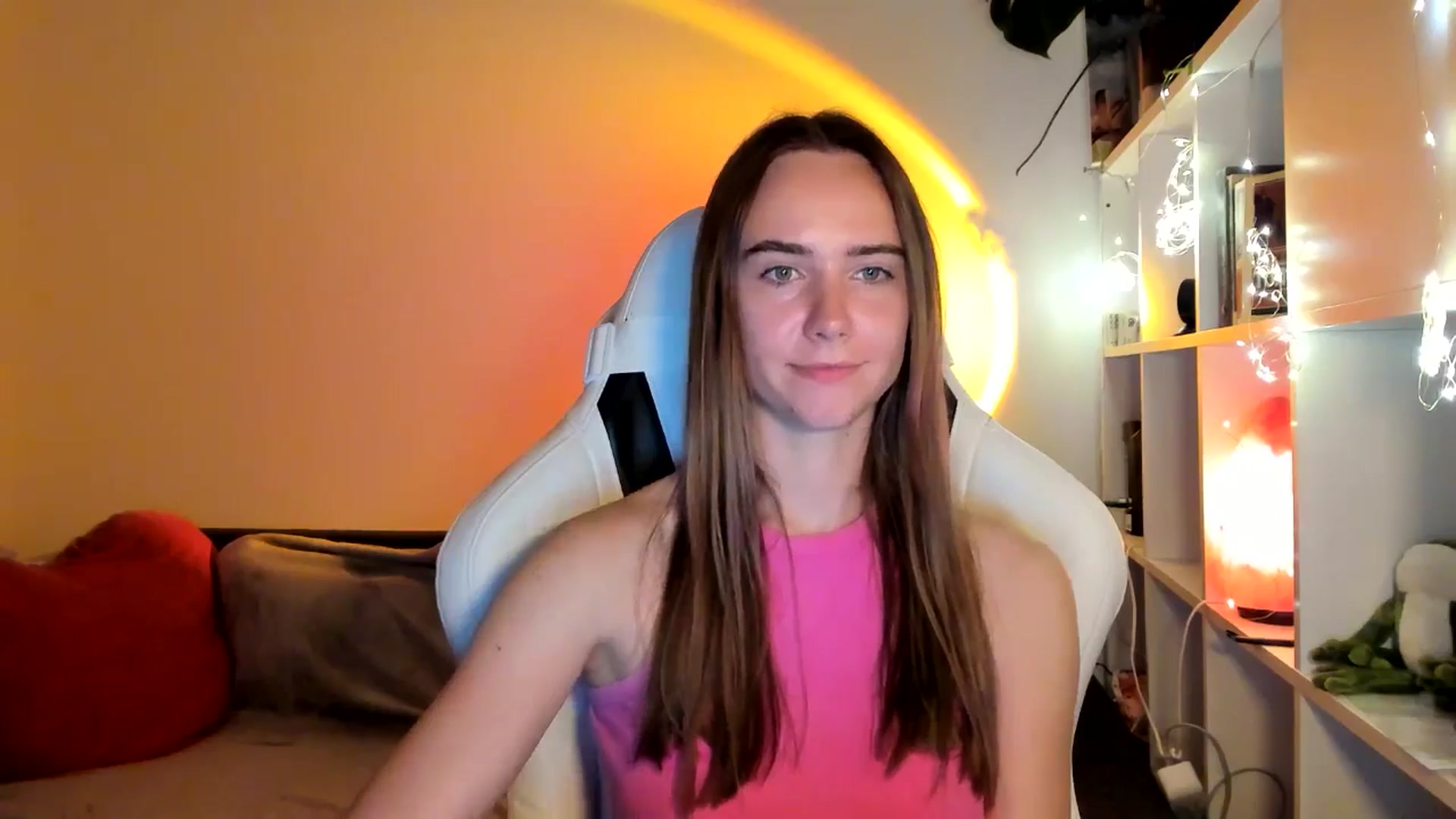 Gallery image thumbnail from OhAlisa's myfreecams stream on, 09/06/2025, 21:02 image 19 of 20