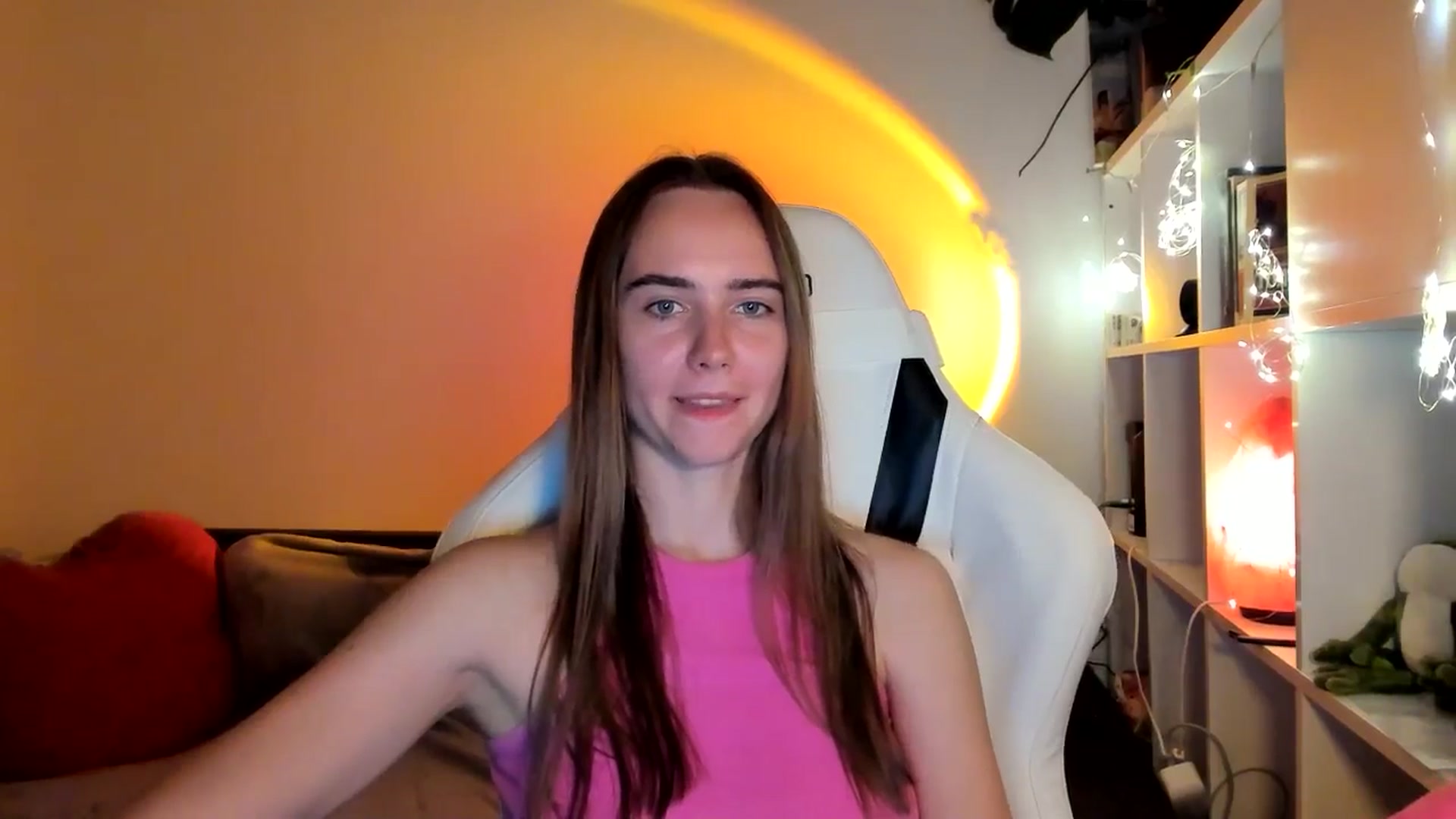 Gallery image thumbnail from OhAlisa's myfreecams stream on, 09/06/2025, 21:02 image 3 of 20