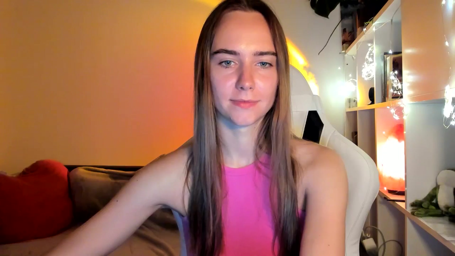 Gallery image thumbnail from OhAlisa's myfreecams stream on, 09/06/2025, 21:02 image 8 of 20