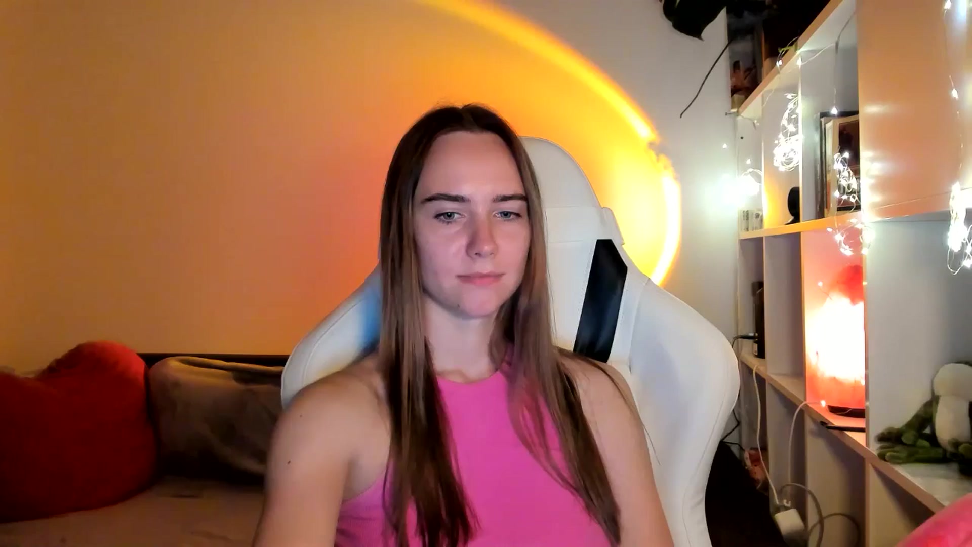Gallery image thumbnail from OhAlisa's myfreecams stream on, 09/06/2025, 21:02 image 1 of 20