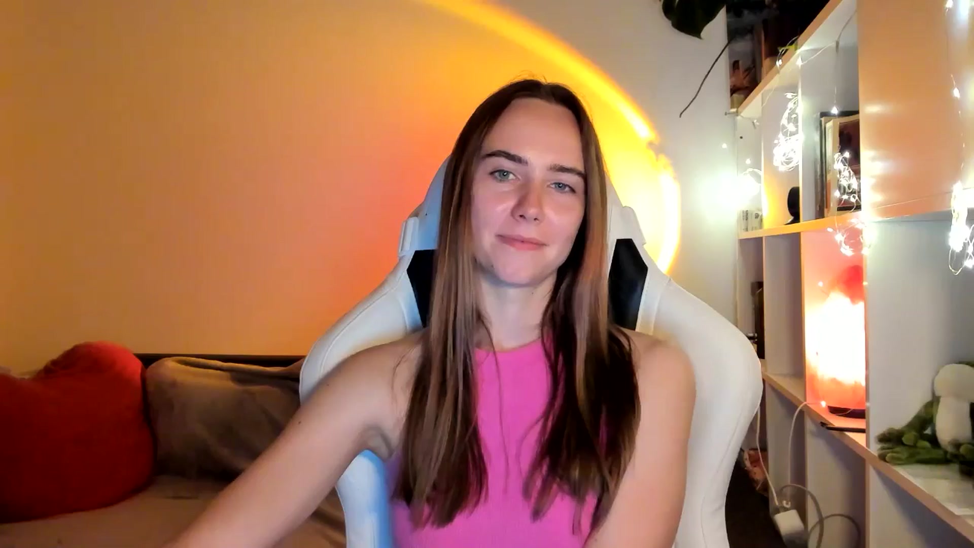 Gallery image thumbnail from OhAlisa's myfreecams stream on, 09/06/2025, 21:02 image 20 of 20