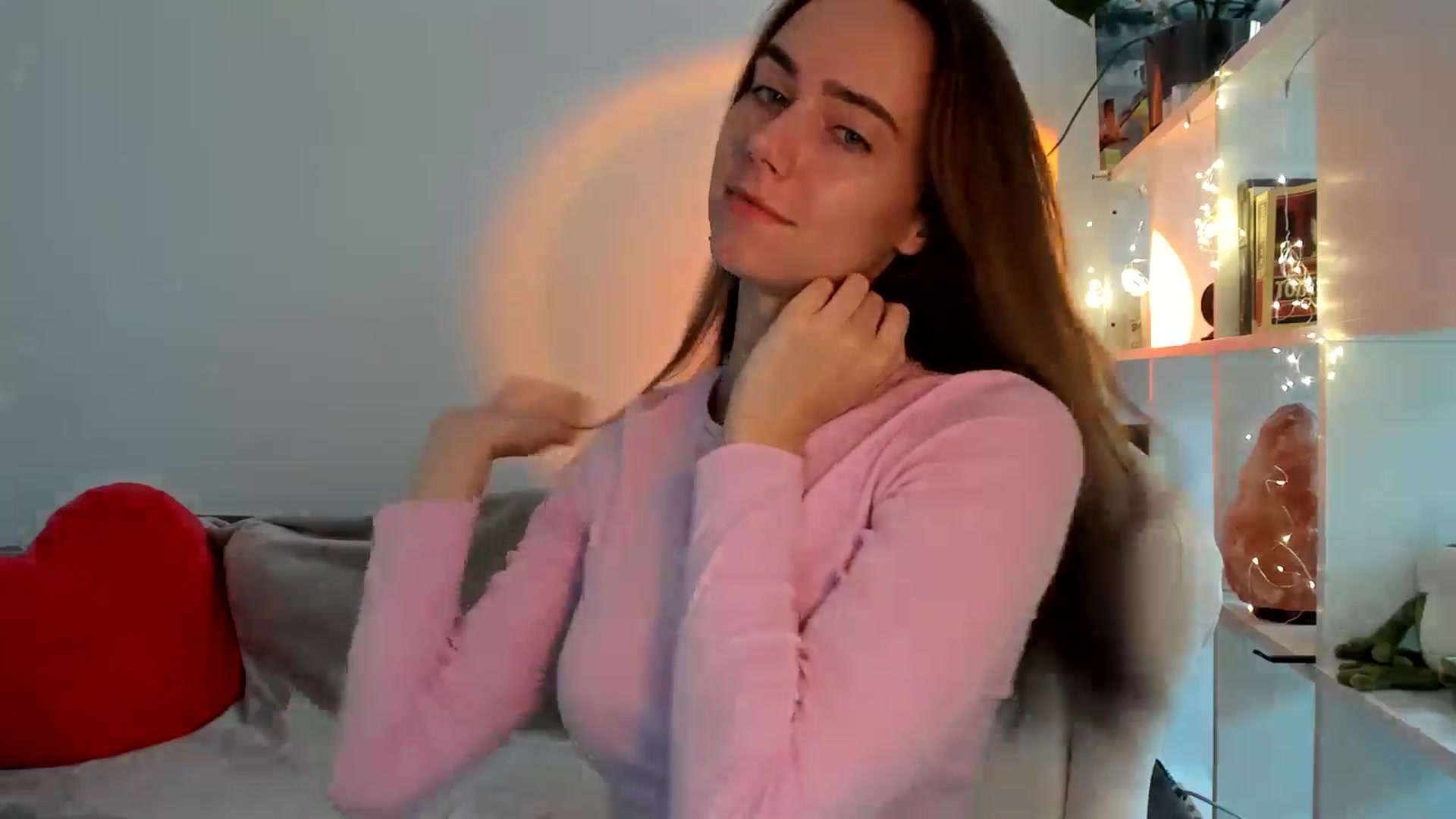 Gallery image thumbnail from OhAlisa's myfreecams stream on, 09/08/2025, 13:49 image 14 of 20
